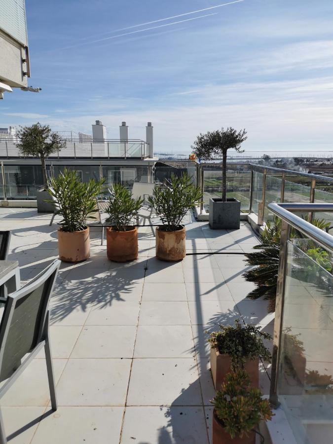 Hostal Residencia Celma Sant Carlos de la Ràpita Esterno foto