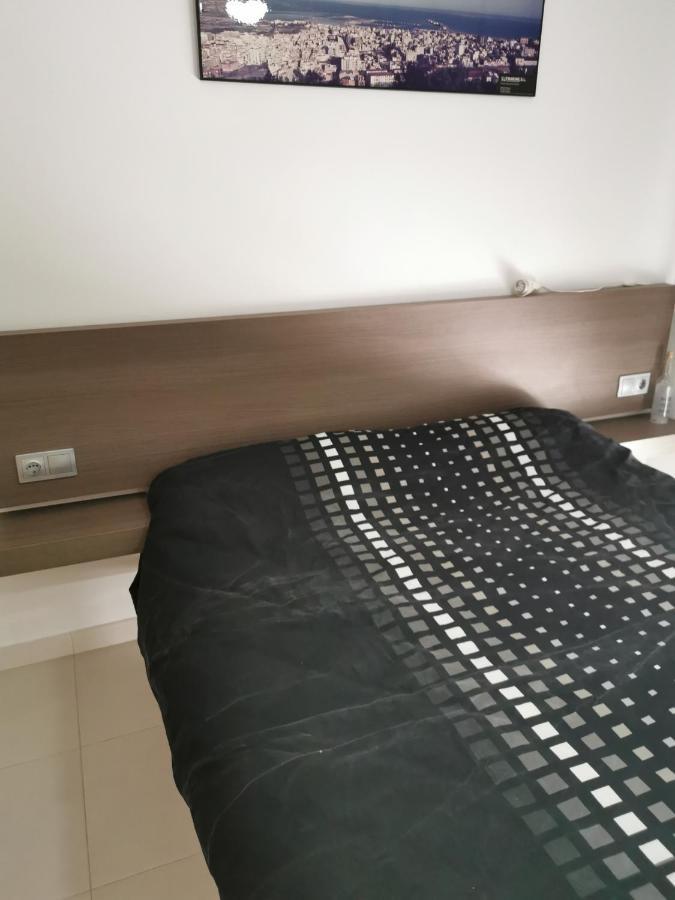 Hostal Residencia Celma Sant Carlos de la Ràpita Esterno foto